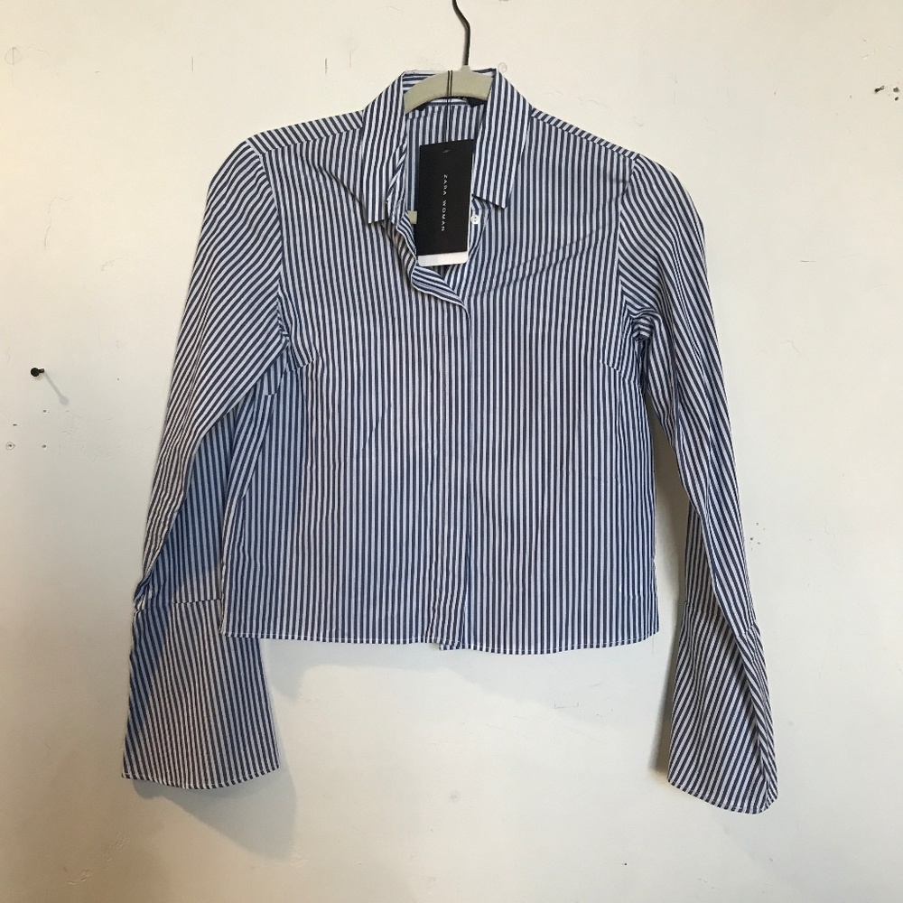 NWOT ZARA blue stripe XS top